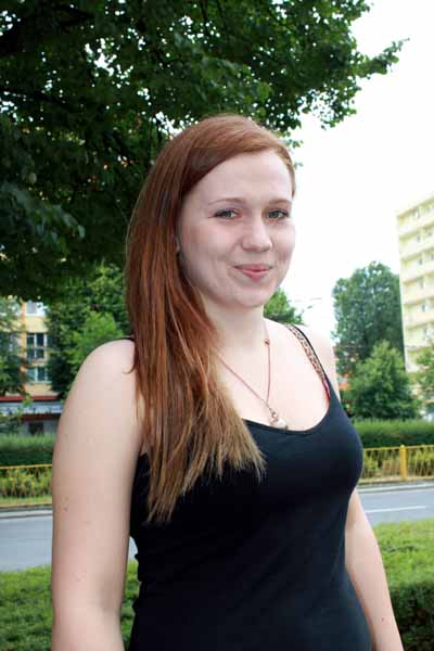 Anna �. :: powi�ksz ::